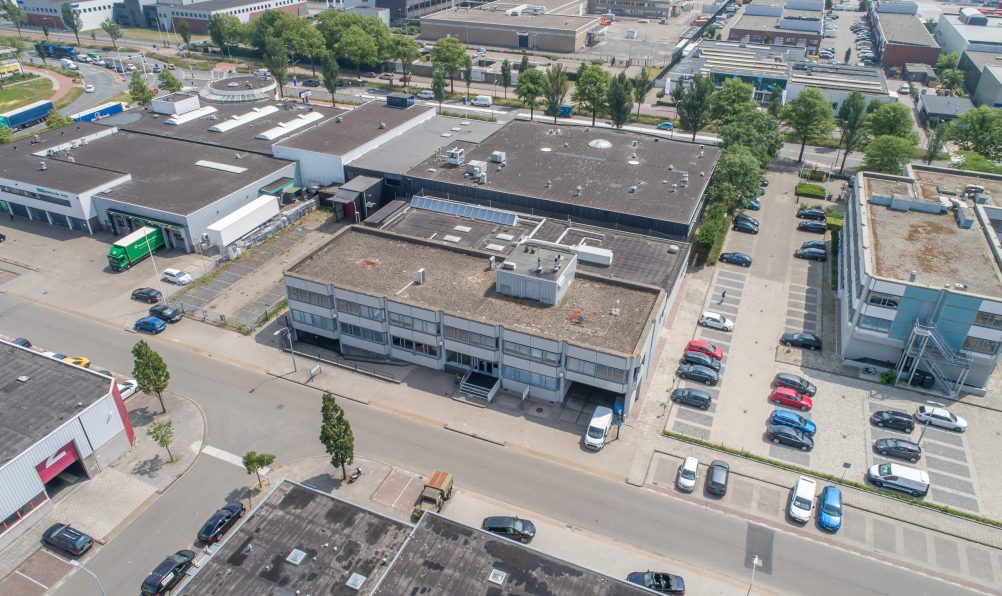 BEDRIJFSPAND VERKOCHT Haarlem Conradweg 20